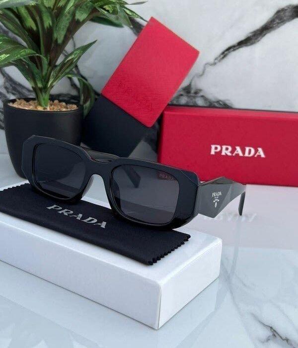 Branded Pda Milano Black Sunglasses AD (With Original Kit)