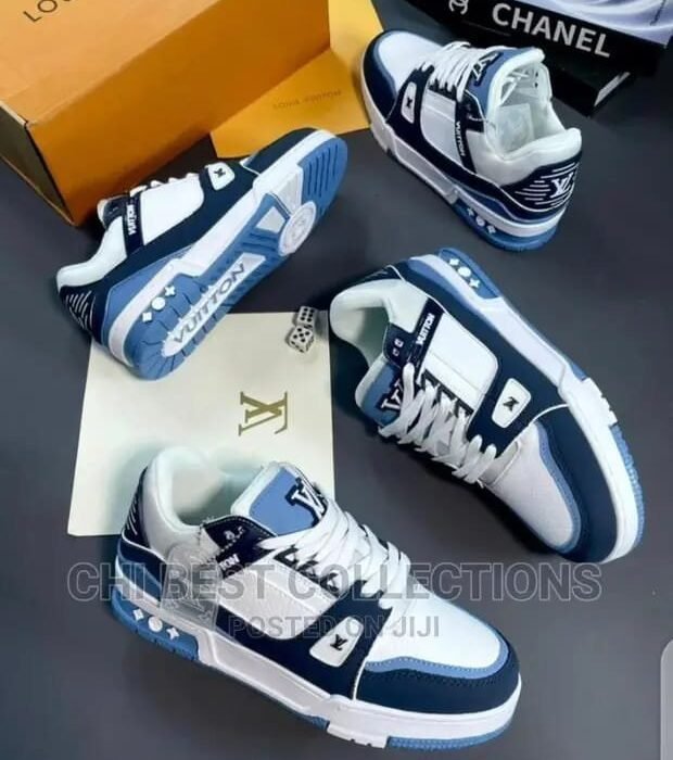 LOUIS VUITTON