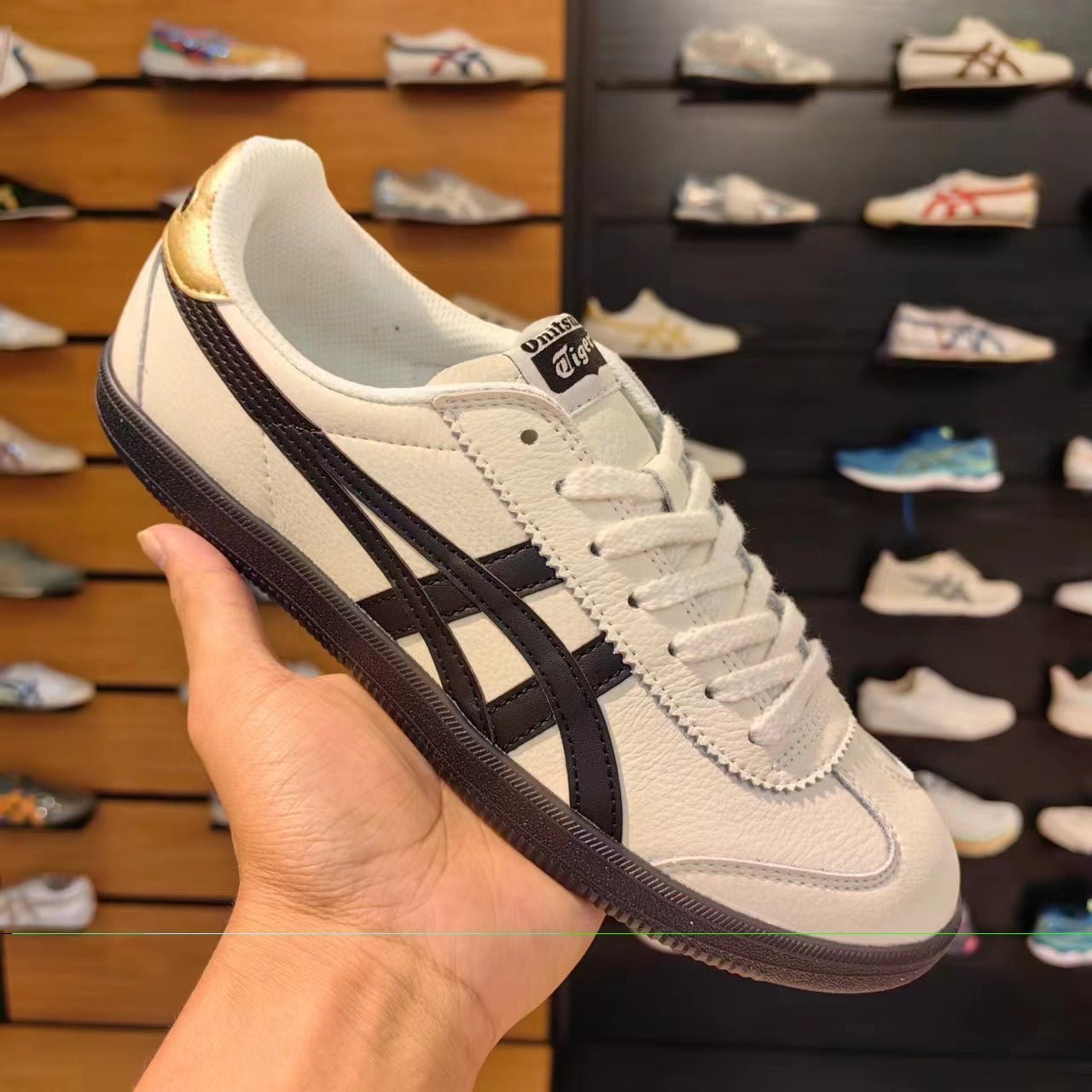 Branded Tiger Sneakers Tokuten Cream Black