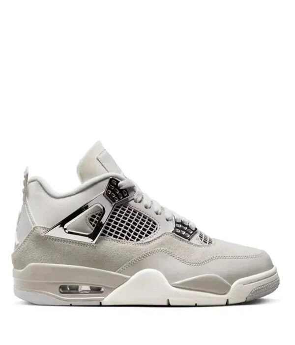 jordan retro 4 frozen moment